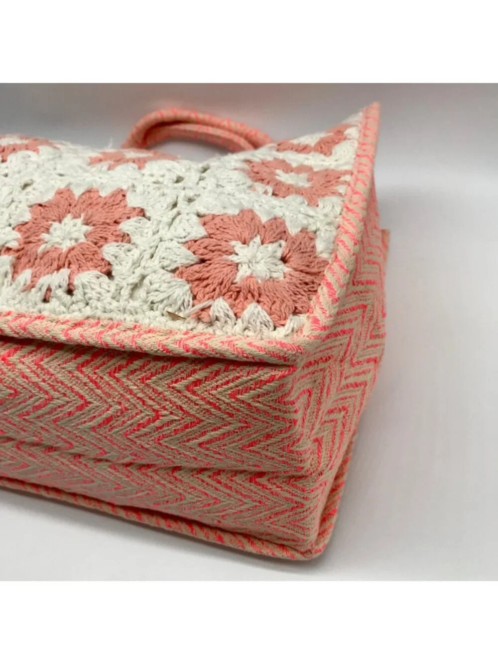 Pink Chevron Pattern Tote Bag - Picture 6 of 10